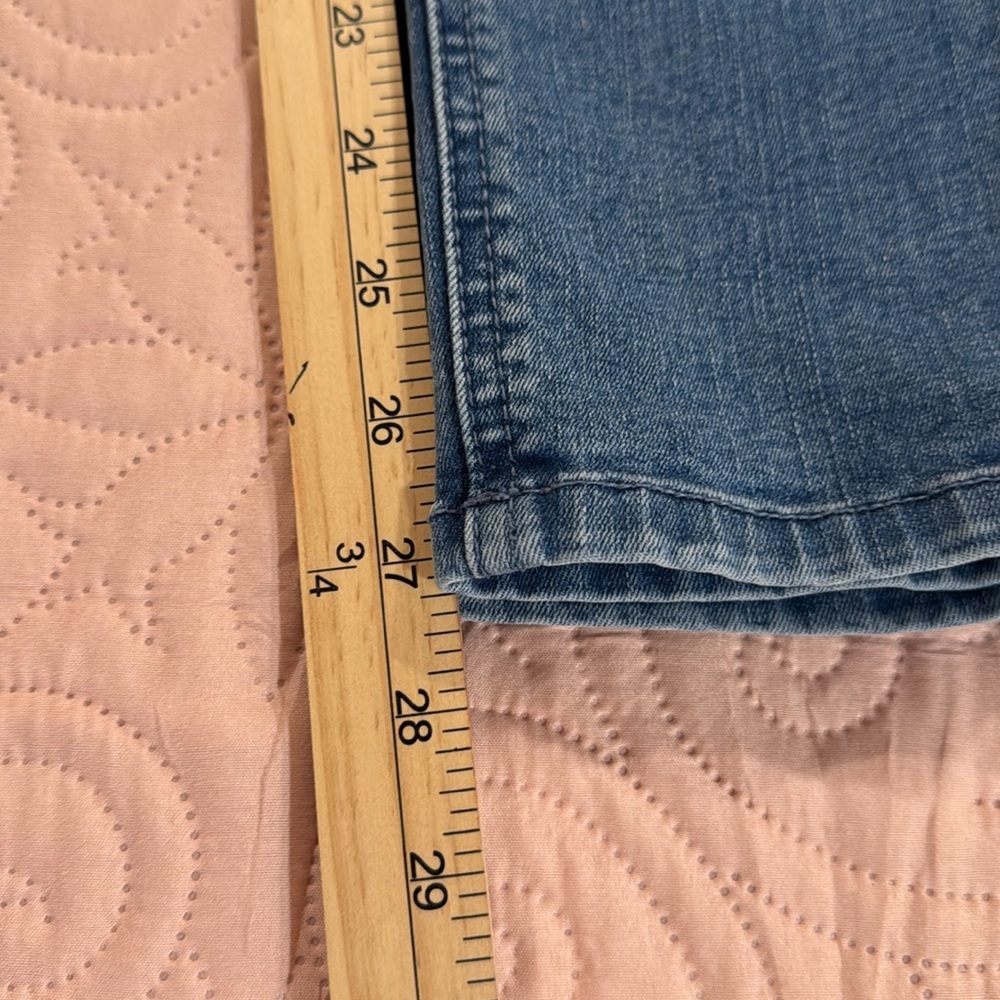 Gibson and Latimer Skinny Leg Jeans - Picture 7 of 9